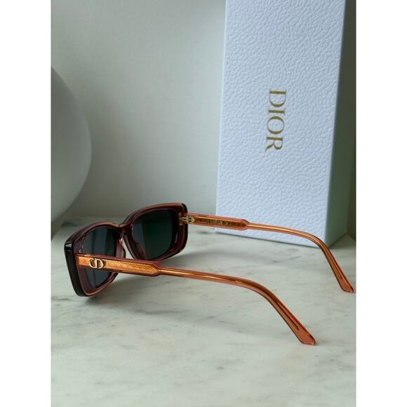 NEW Dior HighLight S1I Sunglasses in Purple main image 4